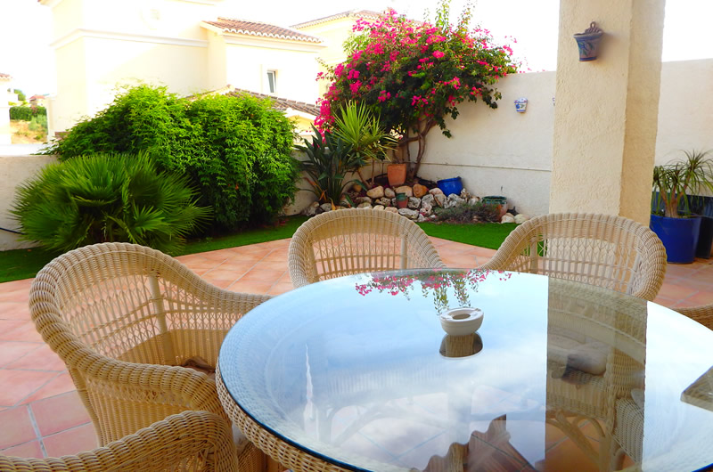 rent a family villa calpe spain