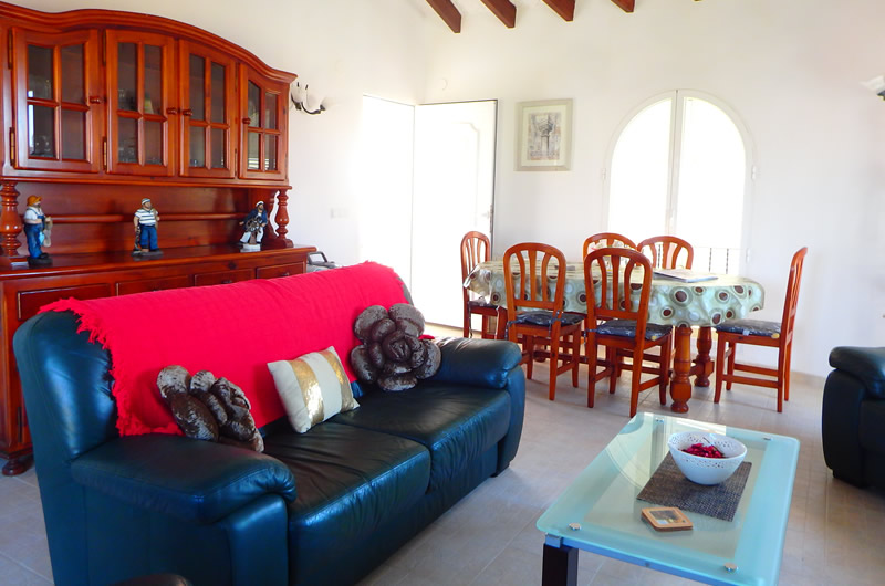 5 bed family villa for rent calpe spain