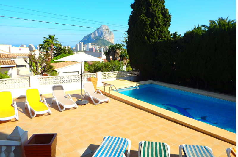 rent a family villa ortenbach calpe spain