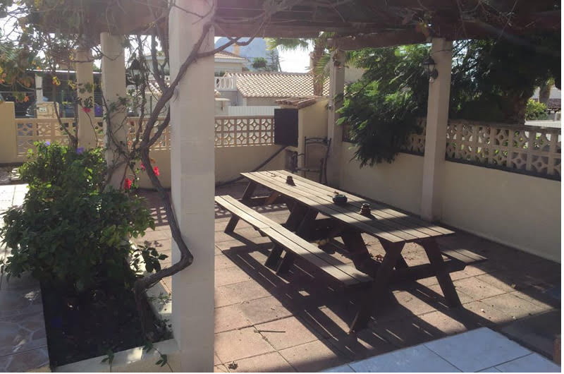 rent a family villa calpe spain